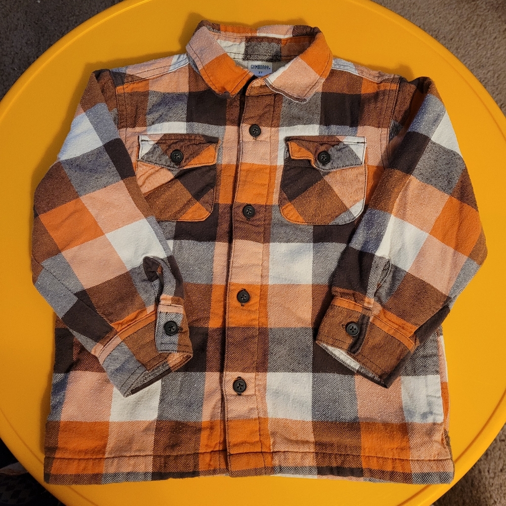 🌑 Boy's button up shirt